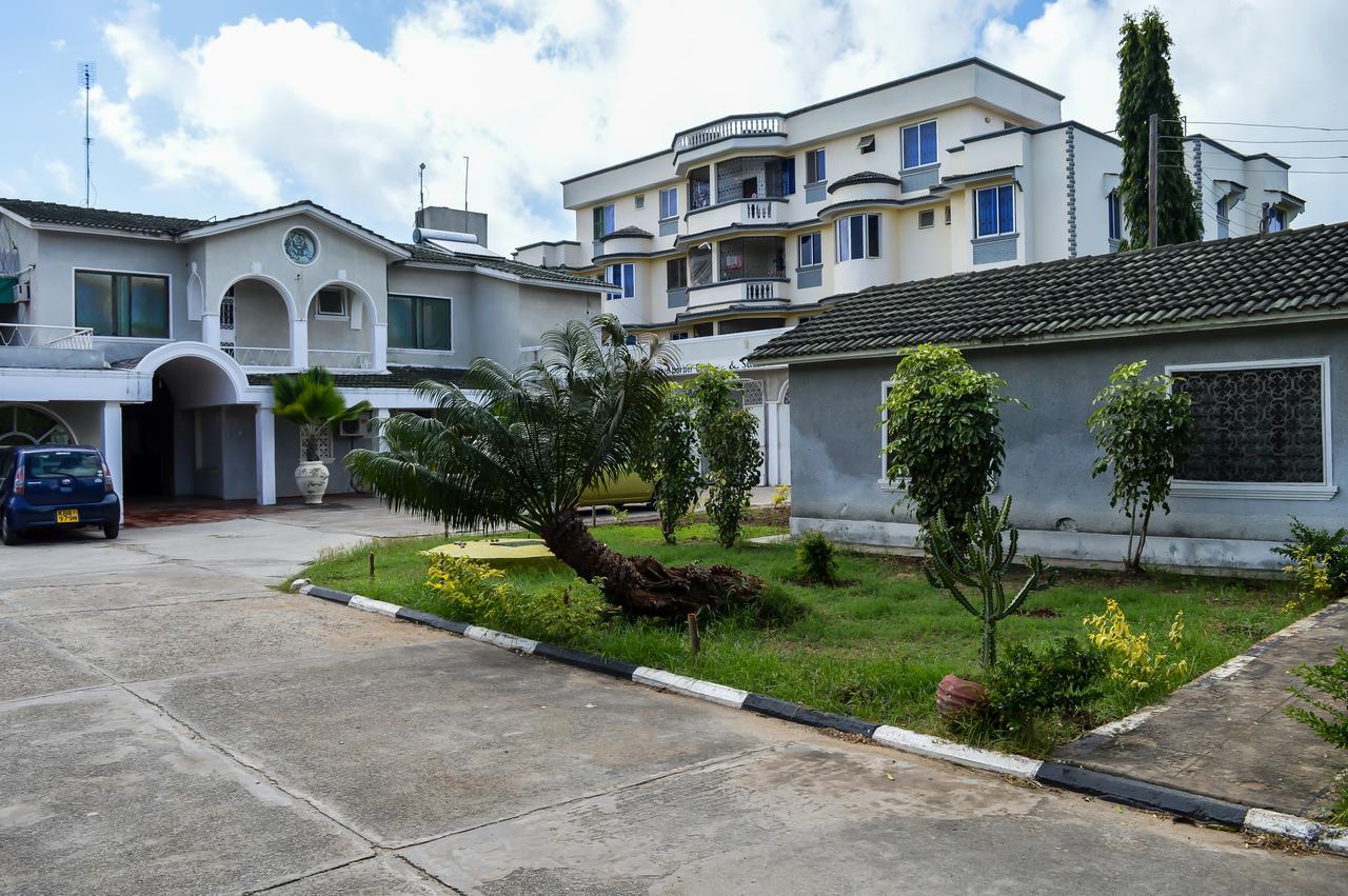 Sanana Conference Center And Holiday Resort Mombasa Luaran gambar